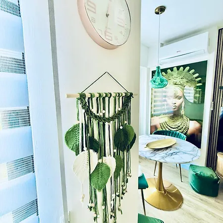 La Tropicale * تورّيفيِخا