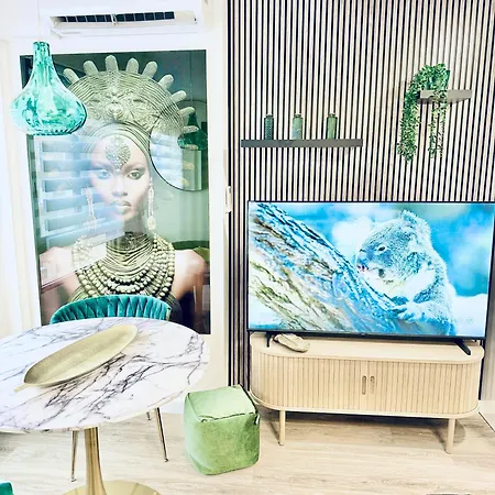 La Tropicale 公寓